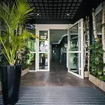 Ibis Budget Bordeaux Aeroport 2*