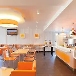 Ibis Budget Bordeaux Aeroport 호텔