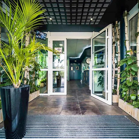 호텔 Ibis Budget Bordeaux Aeroport 2*