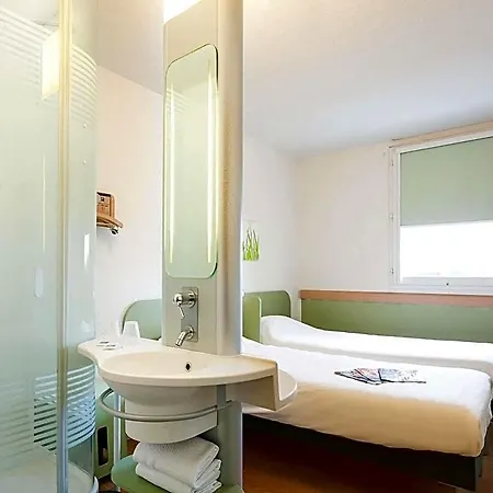 Ibis Budget Bordeaux Aeroport Otel 2*