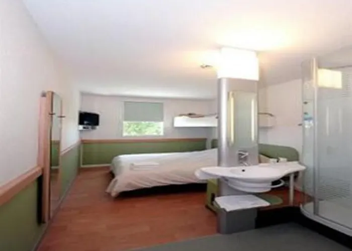 Ibis Budget Bordeaux Aeroport 2* Mérignac